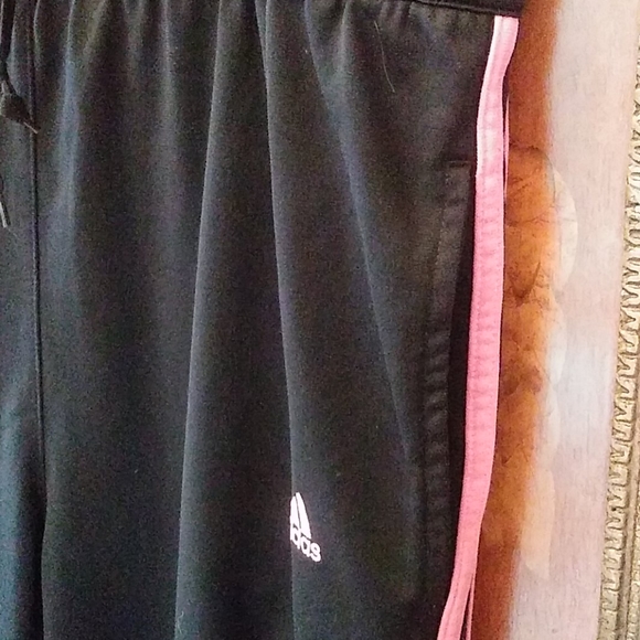 1001 Adidas Pants - Picture 6 of 9